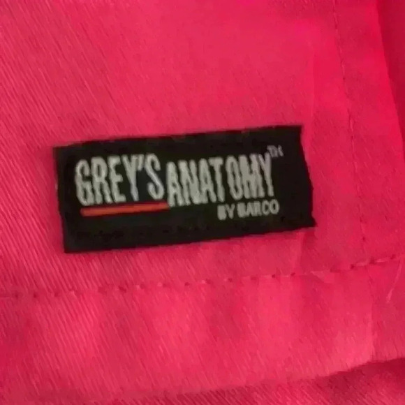 Grey’s Anatomy Scrub Top - Picture 3 of 4